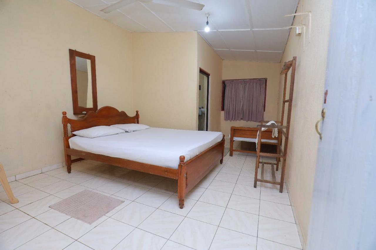 The Duchess Old Hotel Matara Ngoại thất bức ảnh
